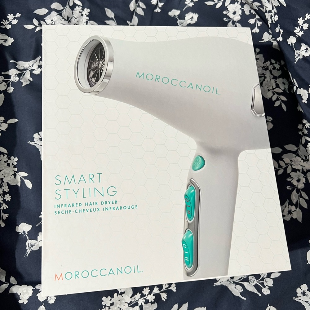 Moroccan oil hair dryer with diffuser